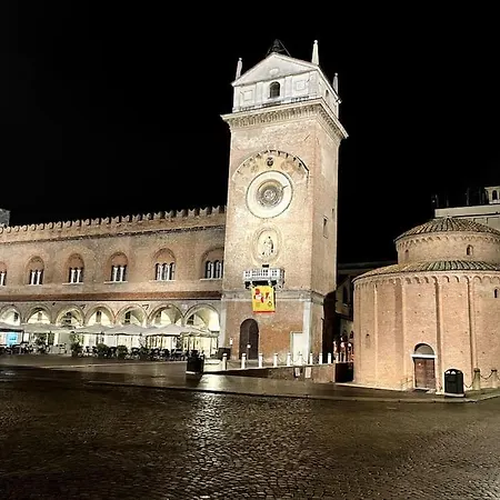 Apartment Under The Basilica Of Sant'andrea *