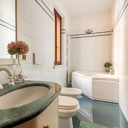 Apartment Under The Basilica Of Sant'andrea